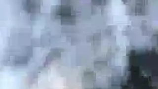 حفلة جنسية سويسرية: قذف جماعي على أثداء كبيرة في الثلج