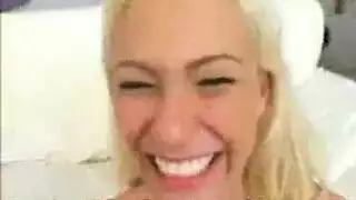 أشرطة سرية لأمهات وفتيات مثيرة