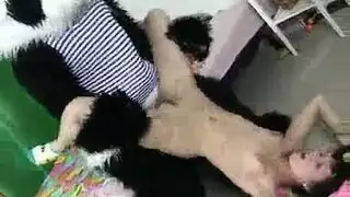 أجمل الأمريكيات يأخذن قضيبًا كبيرًا بإثارة