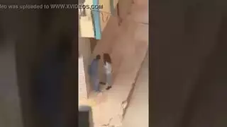 جنس خارجي xxx: ضرب قاسي في الزقاق