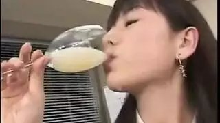أفرغ نفسك من أجل هذه المرأة المثيرة
