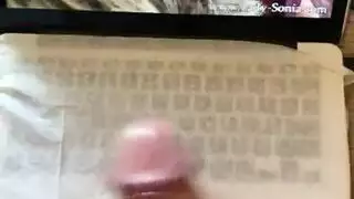 مدمنة الشرجي سونيا تحب القضيب الكبير