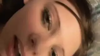 المبتدأ الهواة الحقيقي مارس الجنس العميق عن طريق الفم