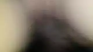 روتين رقصة البطن الساخن هذا ينتهي بجسمها مغطىً بالسائل المنوي