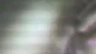 إيزابيل تأخذ كل شيء في مهبلها