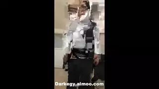 إباحية ثلاثية ساخنة: فتى ينك عاهرتين متشوقتين في مقطع إكس إكس إكس