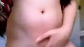  عربية في الخمسين تشتهي وتأخذ شرجًا قاسيًا في فيلم إباحي