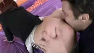 مراهقون في مشاهد إباحية: حركات بقضيب ضخم