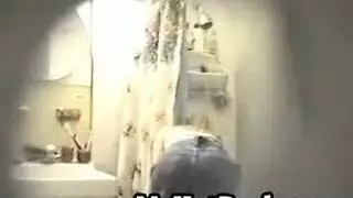 ميلف تأخذ عدة أعضاء ذكورية في علاقة جنسية جماعية ساخنة