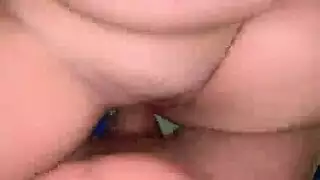 ابن سكران يدخل على امه