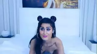 رجل ناضج يملأ الشاب الأشقر بالسائل المنوي