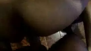 كشف فرج ممتلئ وليمة دهنية فوضوية