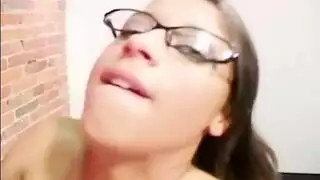 سكس شرميط سودانى والدخان
