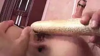 مصارعة نجوم إباحية: زبر ضخم يكسر كس صغير