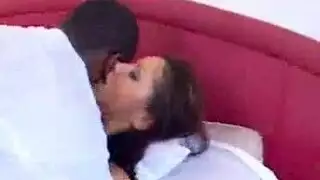ناطق بالعربية يأخذ عذرية المراهقة في جنس عنيف