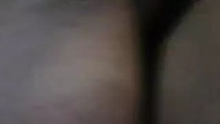 بعد وفاة الأم، يستخدم الأب ابنته كدميته الجنسية
