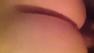الحلق مارس الجنس بصاصة الهرة الطبيعية